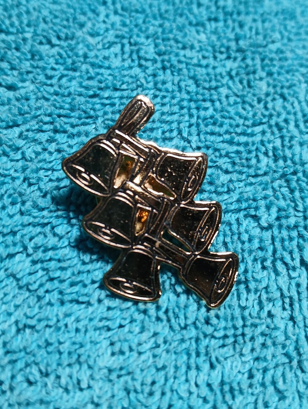 Gold-Tone Bell Cluster Pin Brooch.